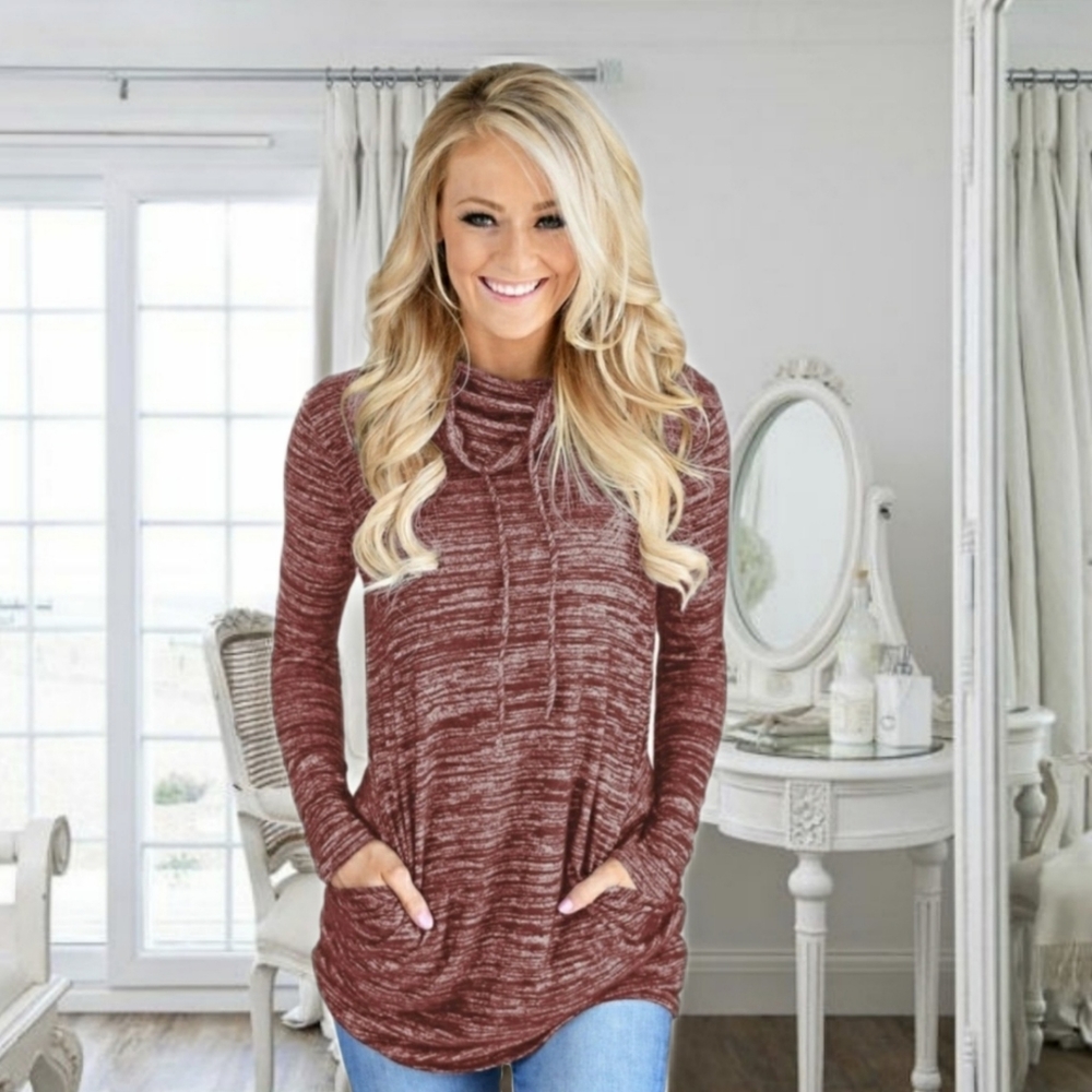 🆕️ Heather Red Cowlneck Sweatshirt firm on price - Picture 2 of 5